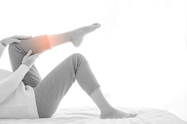 ba-bau-bi-chuot-rut-bap-chan Chuột rút dai dẳng là một dấu hiệu nhận biết thai lưu thường bị bỏ qua nhất