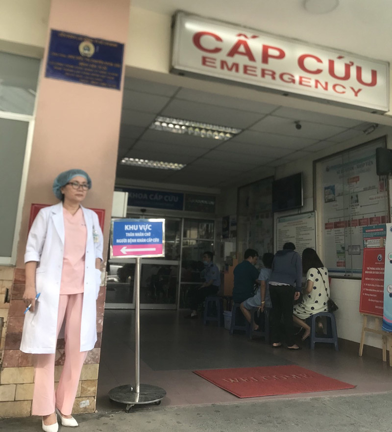 bac-si-mo-su-xo-tu-cung Bác sĩ mổ u xơ tử cung