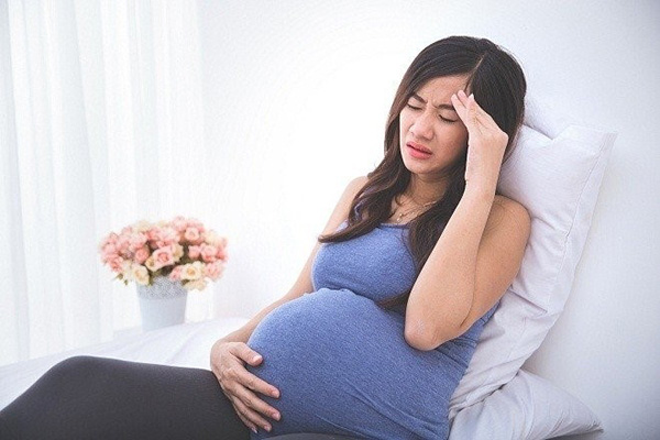 hoi-chung-hellp Hội chứng HELLP là hội chứng thiếu máu tán huyết, giảm tiểu cầu và tăng men gan ở thai phụ