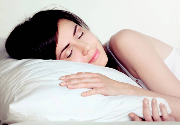 Bạn nên hạn chế quan hệ tình dục và dành thời gian cho việc ngủ nghỉ